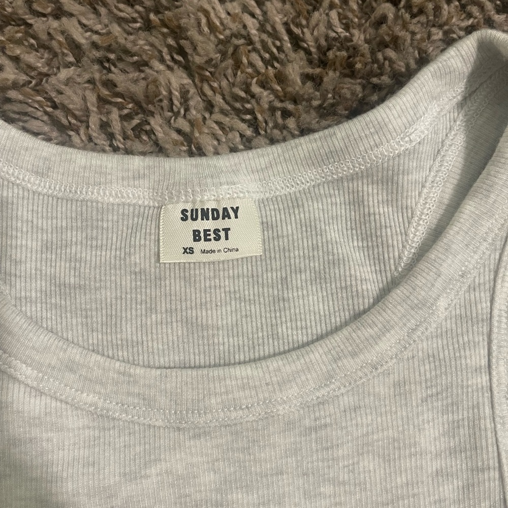 Gray Ribbed Tank Top - Picture 3 of 3